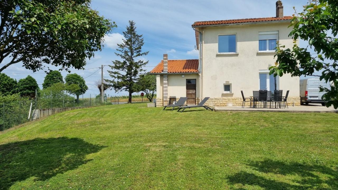 Gite Du Vignoble Puisseguin Exterior photo